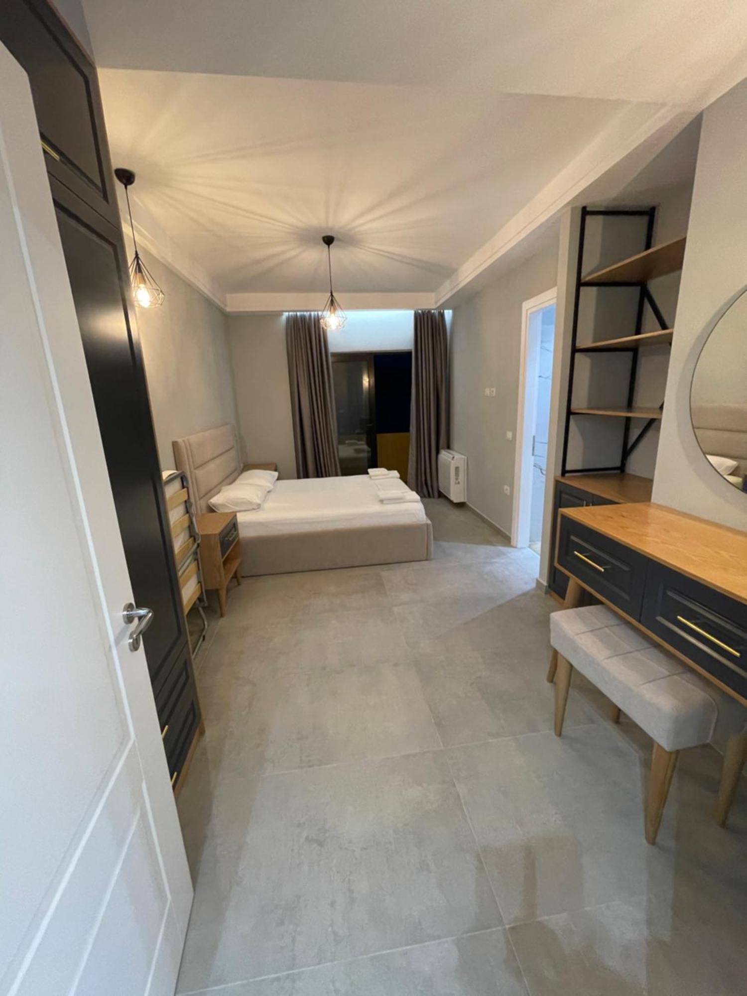 Luxury Rooftop Vlora Exterior photo