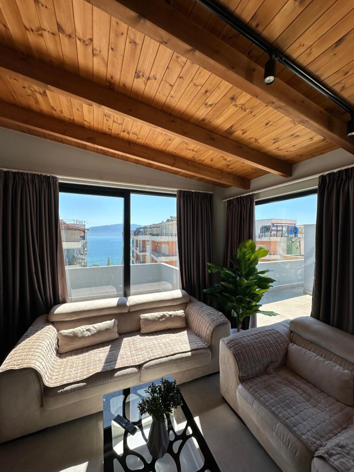 Luxury Rooftop Vlora Exterior photo