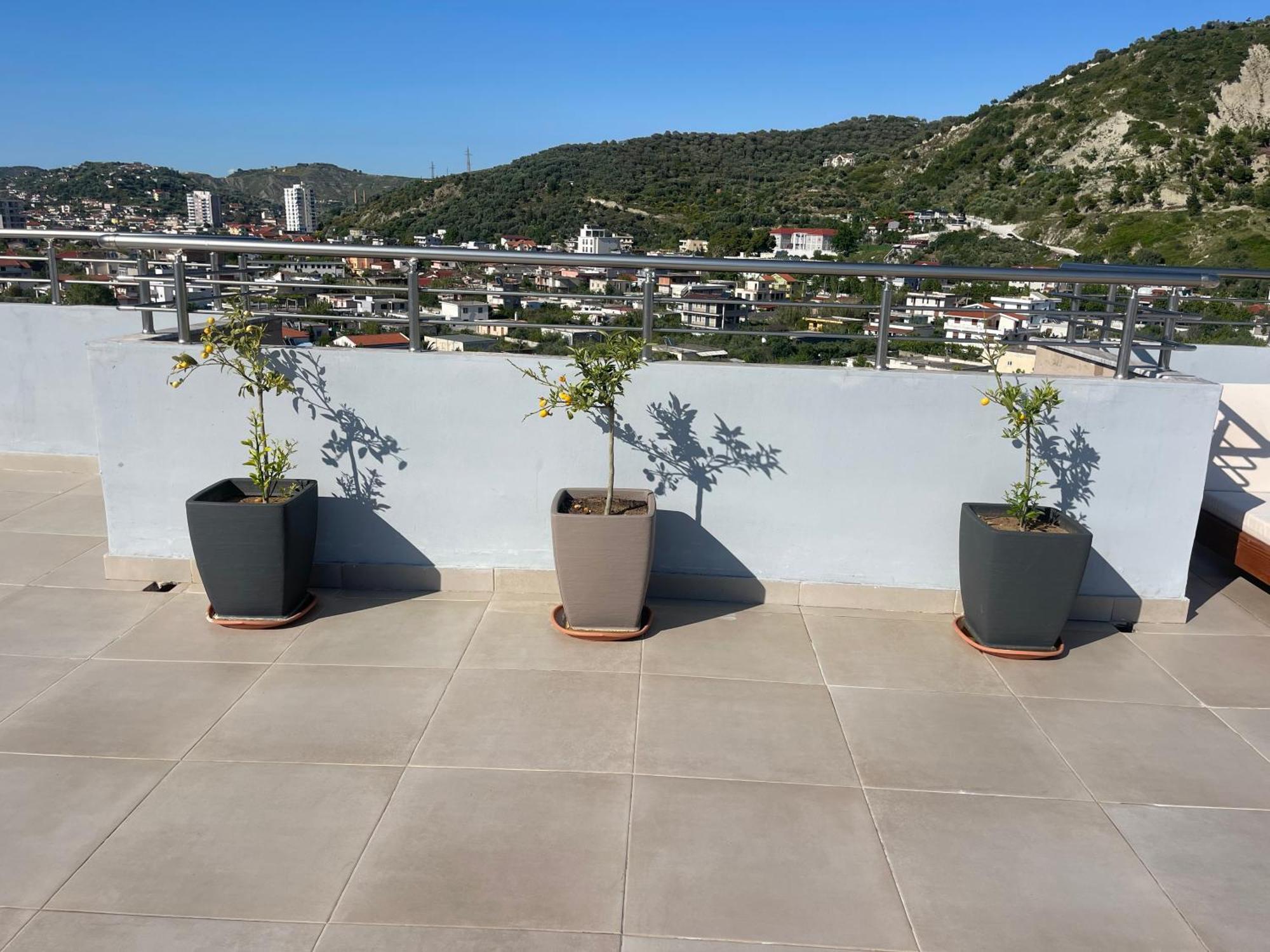 Luxury Rooftop Vlora Exterior photo